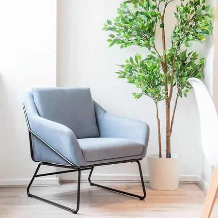 Comfort & Style In Salford - Sleeps 8 * Manchester