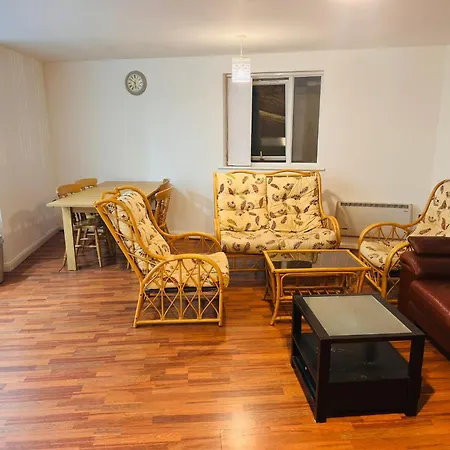 Entire 3 Bedroom In