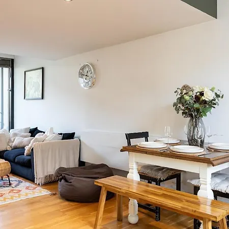 Apartamento Stylish & Modern 3br - Garden, Parking & Ps5