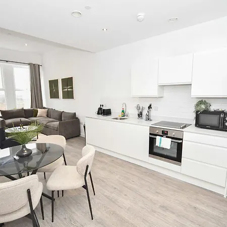 Spacious & Bright 1bed Nr Etihad Stadium * Manchester