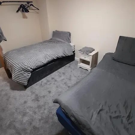 Апартаменты Cityview Free Parking