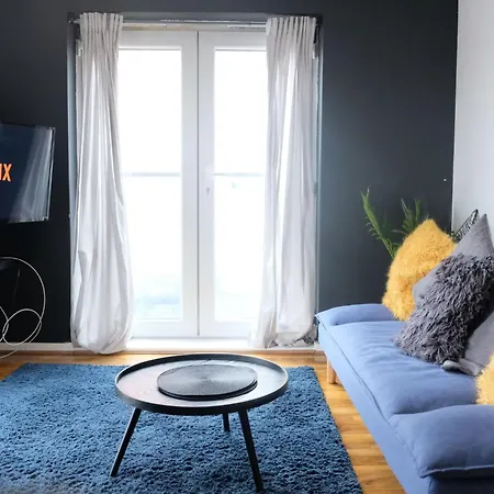 1-schlafzimmer-wohnung- 3 Gaeste Mit Parkplatz Und Wi-fi By Interhome Apartment