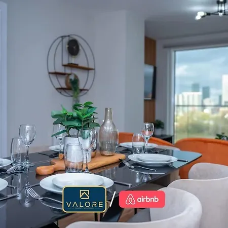 Luxury Waterfront 2br - Free Gym Access & Parking Manchester