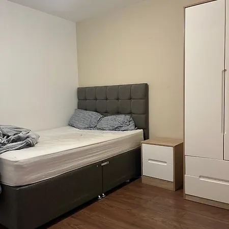 Luxury 2 Bed Mcr Fast Wifi And Free Parking * Manchester