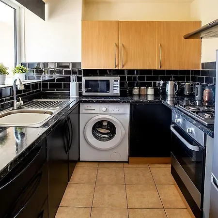 Stylish In Salford With Free Parking Apartament Manchester