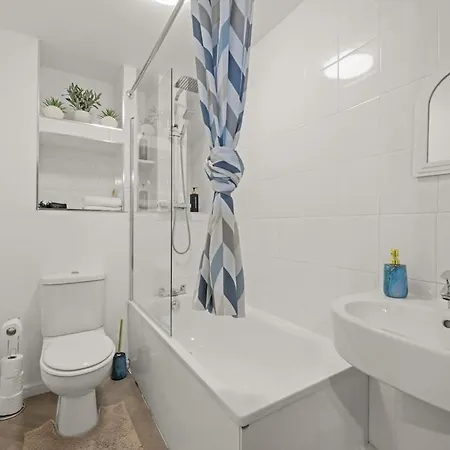 2 Bedroom Flat Close To Piccadilly Lägenhet *
