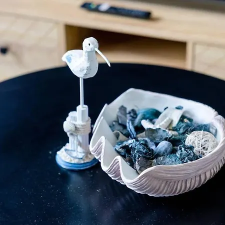 Charming 2-bed In M16 * Manchester