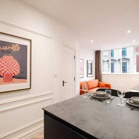 Calico At The Heim * Manchester