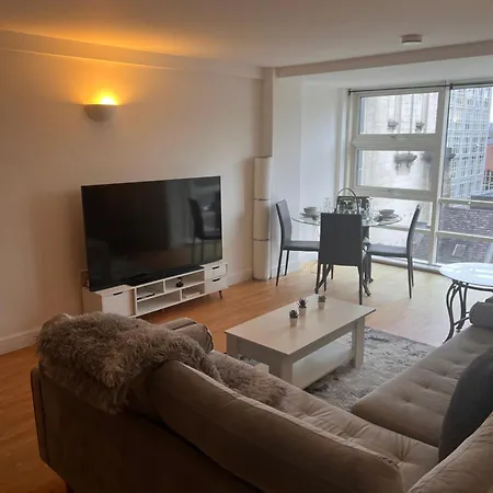 Oxford Rd Skyline 2br Centre Retreat *