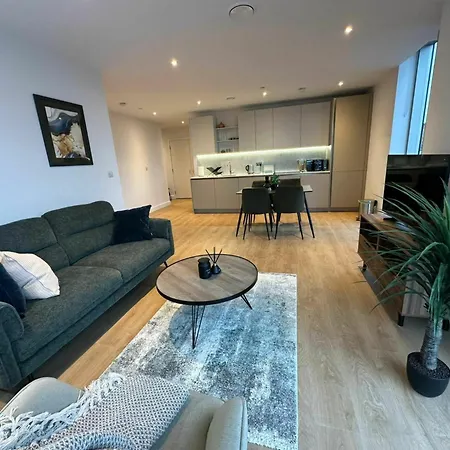 아파트 Victoria Riverside Retreat 2bdr 2bath *