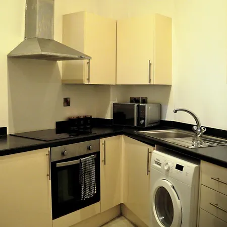 Daire Prime Salford 1br • Free Parking • Access Manchester