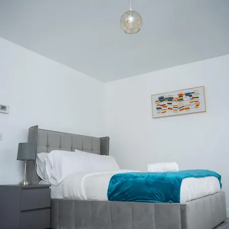 Cozy New 2Br Home In Manchester Parking Sport City *