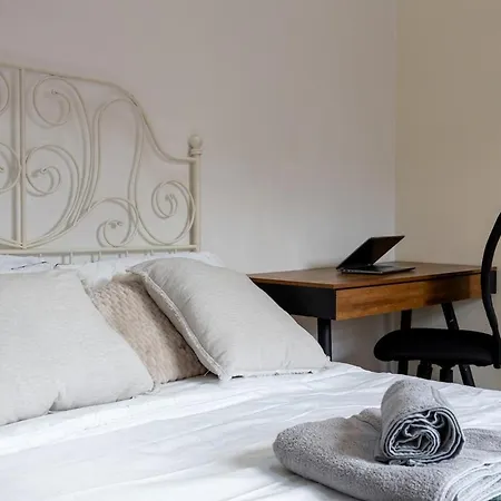 Apartamento Stylish & Modern 3br - Garden, Parking & Ps5