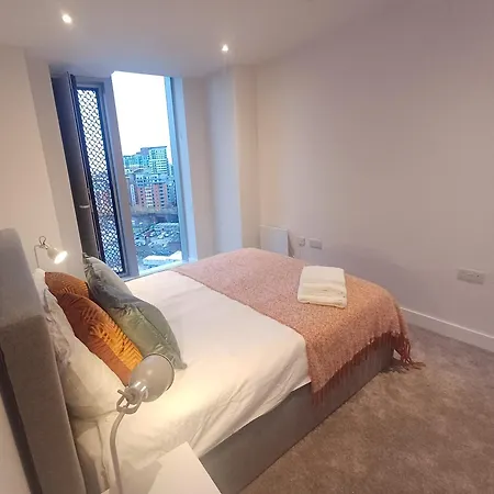 Victoria Riverside Retreat 2bdr 2bath Appartement