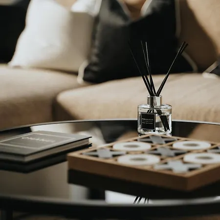 2 Bedroom - Old Trafford - Balcony - Free Parking Apartmán