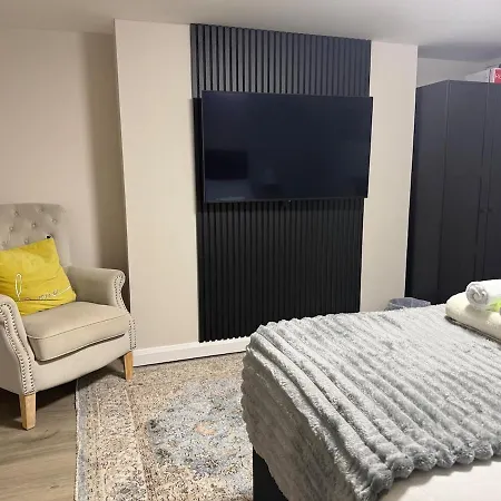 Stylish 1-bed Ideal For 2 Guests Lejlighed