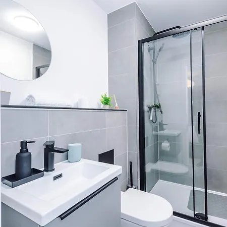 Apartamento Modern 2br 2ba W Secure Parking