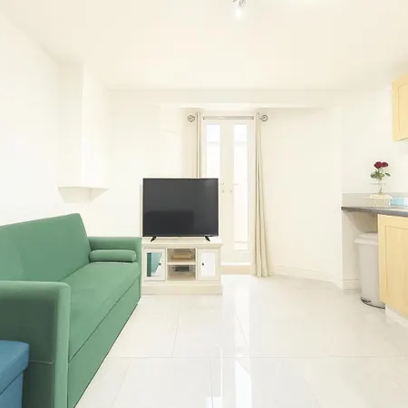 דירה The Little Nest *