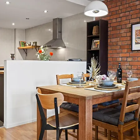 Rooftops View, Northern Quarter, Balcony *