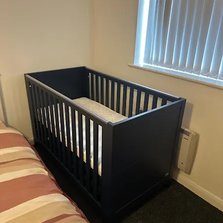 Entire 3 Bedroom In Μάντσεστερ