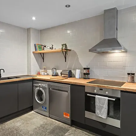 Rooftops View, Northern Quarter, Balcony דירה *