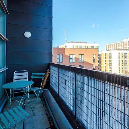 Appartamento Modern 2br Flat For 4 Full Kitchen *