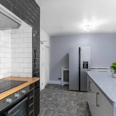 Apartament Mauldeth Road Full House Manchester