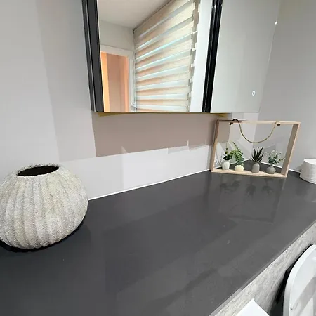 Luxury 2bed Flat Around Victoria St بيت للعطل *