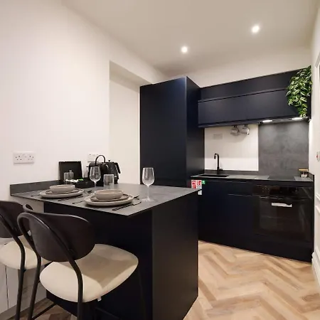 Calico At The Heim *