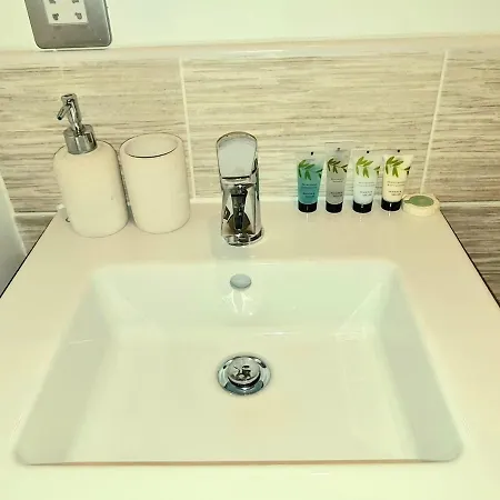 Luxury 2 Bed Apartment, Kingsize Beds, 2 Bathrooms