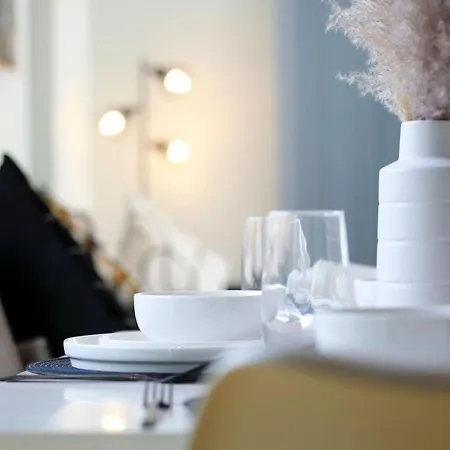 The Mount - Spacious - Local Attractions- Parking