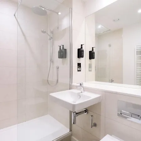 Highline At The Heim Apartament