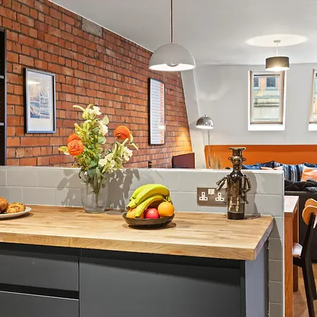 דירה Rooftops View, Northern Quarter, Balcony *