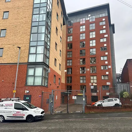 Modern City Centre 1-Bed Apartment Quiet & Comfortable Stay * Manchester
