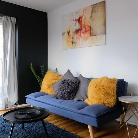 1-schlafzimmer-wohnung- 3 Gaeste Mit Parkplatz Und Wi-fi By Interhome * מנצ'סטר