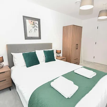 Apartment Contemporary Flat In W Balcony Manchester