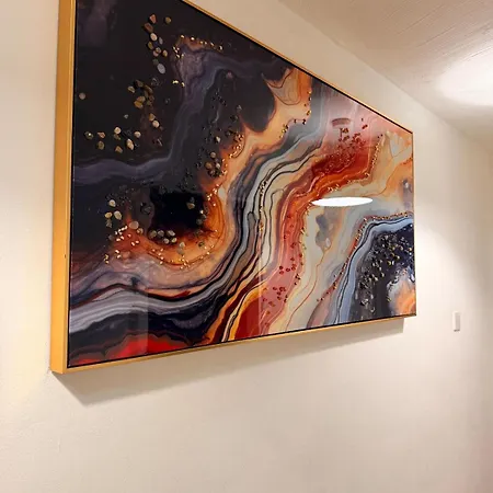 Get Lizzy Centre Gem Next To Shudehill Station *