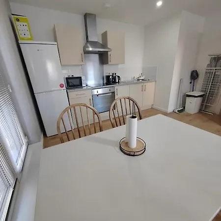 Apartment Fresh 2 Bedroom Flat - Center Delta Point *