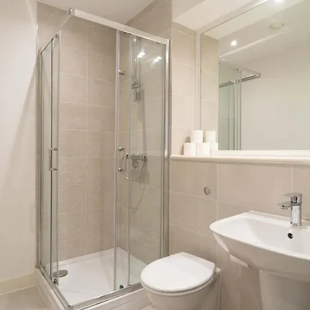 Bright 1 Bed In W Balcony * 맨체스터