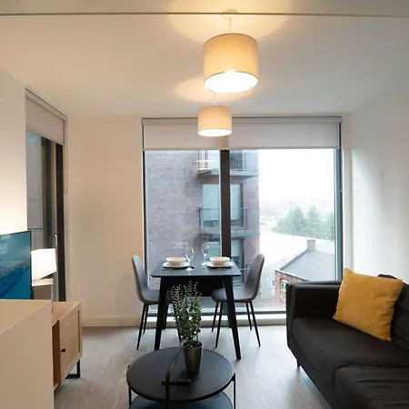 아파트 Bright 1 Bed In W Balcony 맨체스터