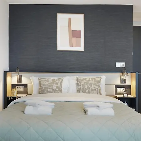 Stylish In * Manchester