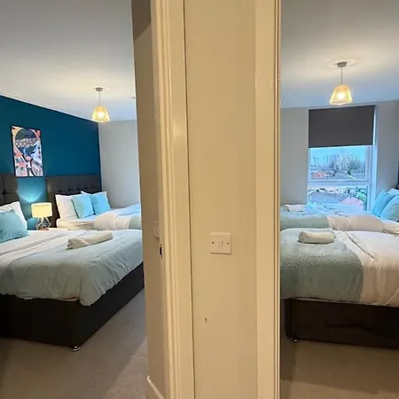 Luxury 5 Bed Centre * Manchester