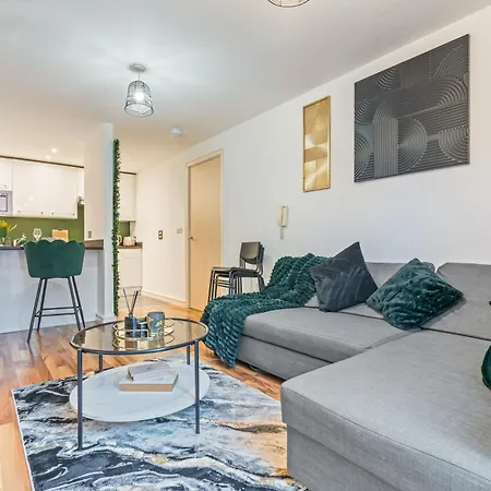 2-bed Apt-sleeps 5-long Stays-oxford St