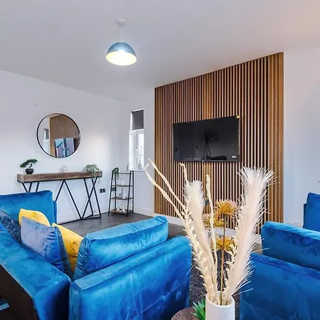 Luxury 2 Bed Close To Coop Etihad And Centre Appartamento