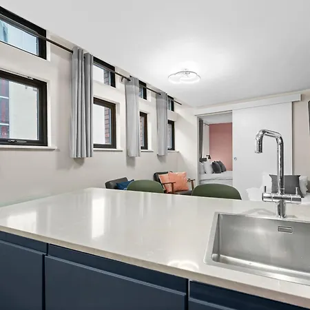 1 Bed Shudehill Flat Sleeps 4 Centre *