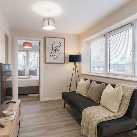 Fantastic 1 Bed Flat - Sleeps 3 アパート *