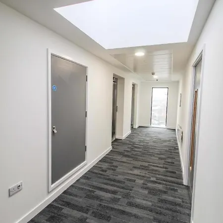 Apartman Lets Sa I 2bed 2bath L Waterfront L Private Balcony I Relaxing Retreat I Great Location Manchester