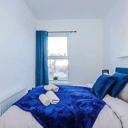 3br House In Salford Near Centre Apartamento Mánchester