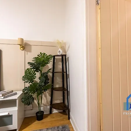 Apartament Traditional Home-games Room-free Parking