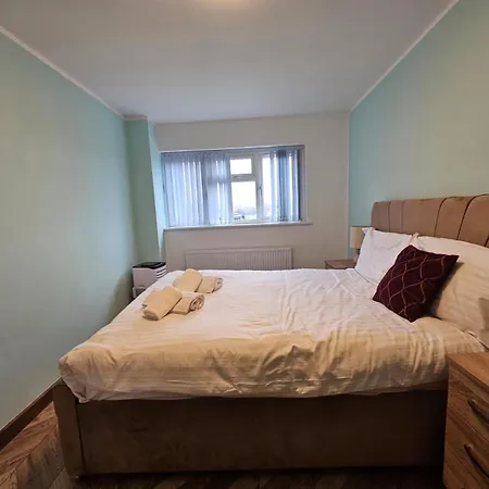 Hébergement de vacances Near Old Trafford Modern 4br House For 7 Guests